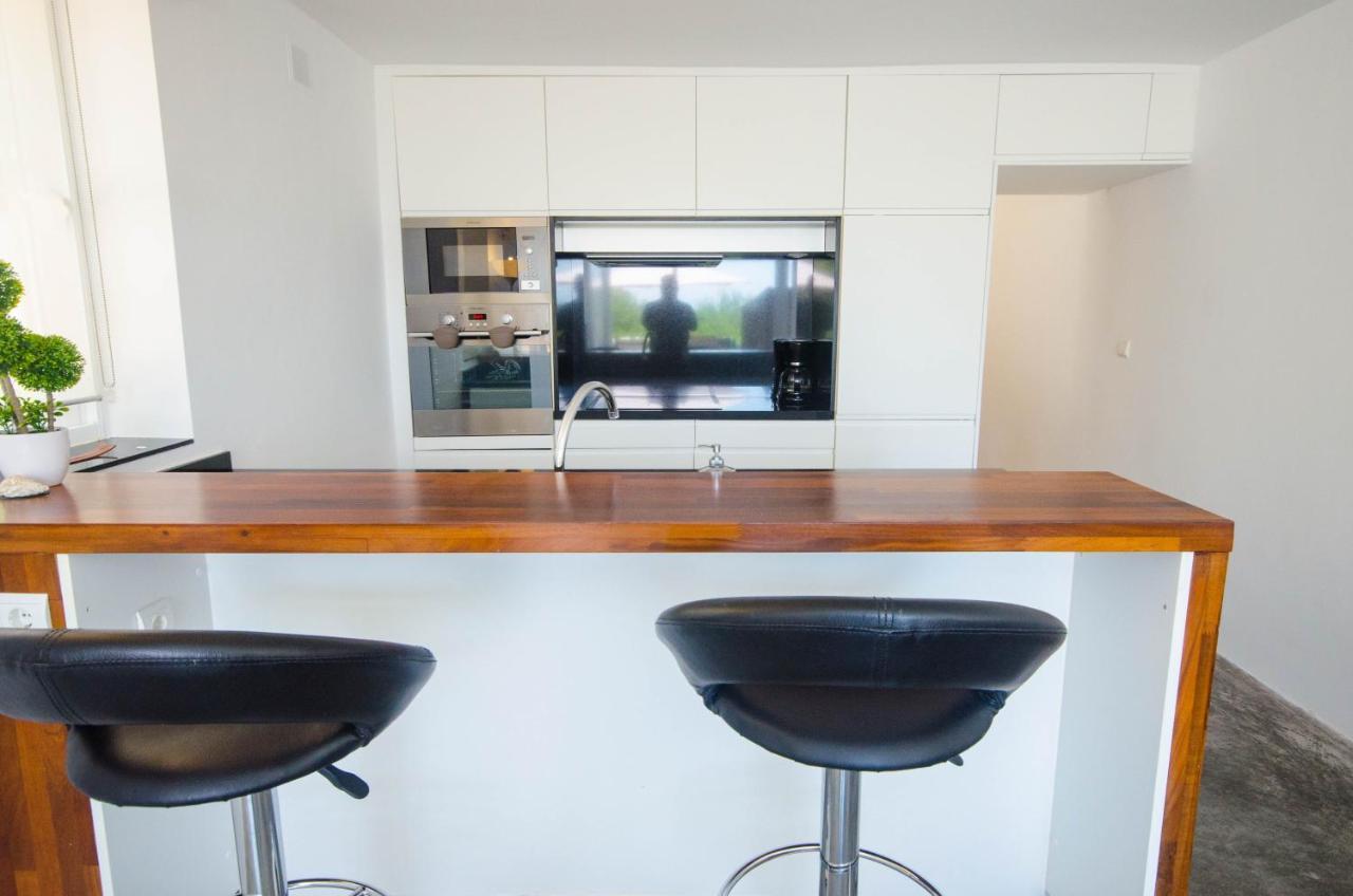 Apartment Seghers- Seaside Charm By The Beach Estepona Esterno foto