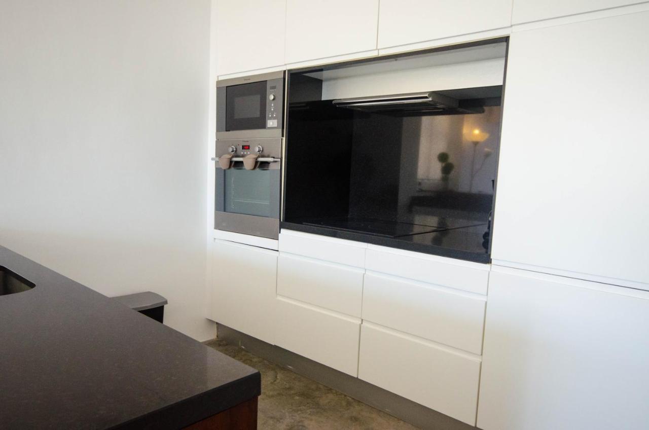 Apartment Seghers- Seaside Charm By The Beach Estepona Esterno foto