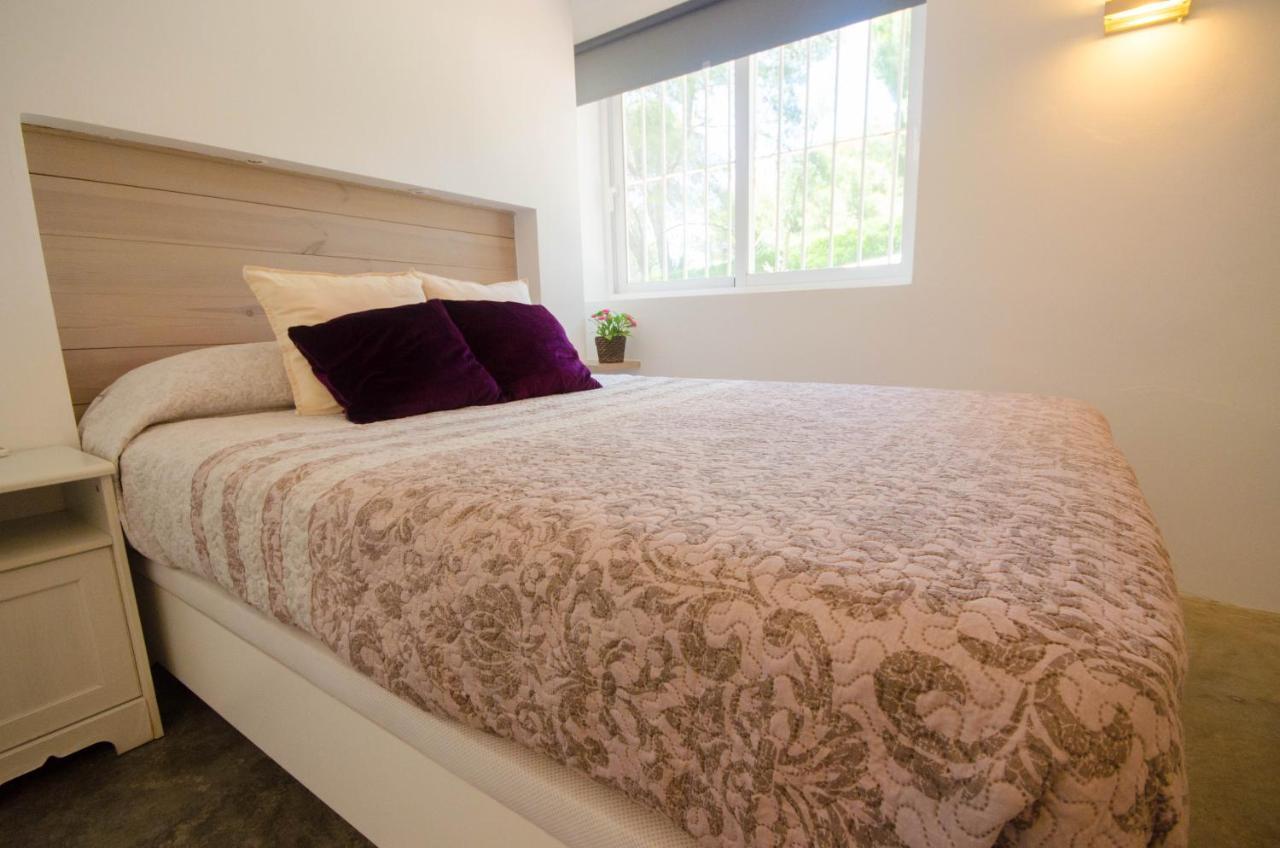 Apartment Seghers- Seaside Charm By The Beach Estepona Esterno foto