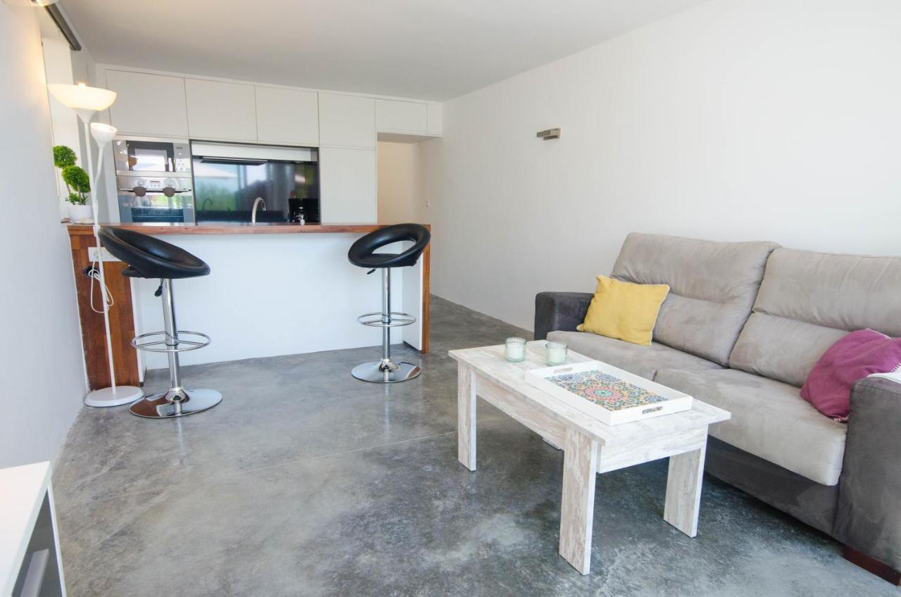 Apartment Seghers- Seaside Charm By The Beach Estepona Esterno foto